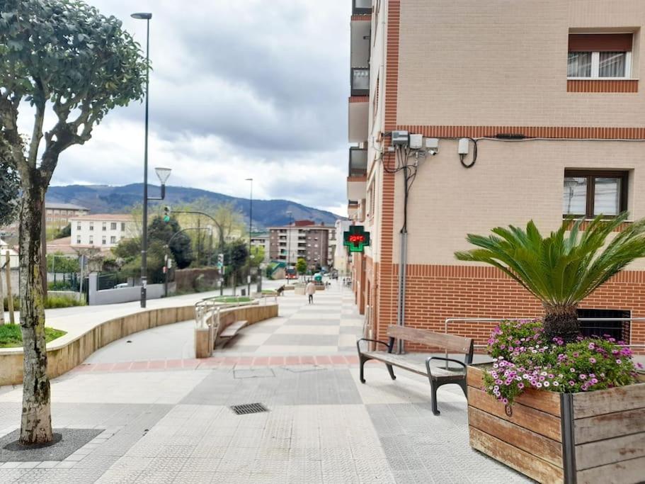 בילבאו Calida Estancia Descubre La Ciudad מראה חיצוני תמונה